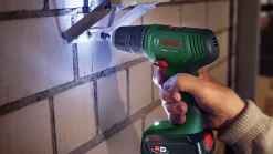 Bosch Akku Skruemaskine 18V-40 - incl 2x1,5 Ah batterier| Akku Bore- Og Skruemaskiner