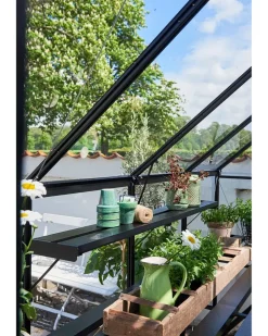 Juliana Drivhushylde integreret Qube - sort| Tilbehør Til Drivhuse