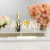 BRIGHT DESIGN Lysskilt til bord Mr. & Mrs. H. 22,5 x B. 35 cm| Indendørs Væglamper
