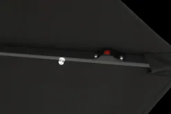 Parasol med solcellelys og tilt Ø2,7 m| Parasoller Og Parasolfødder