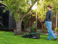 Bosch Plæneklipper Rotak - 32 cm| Plæneklippere